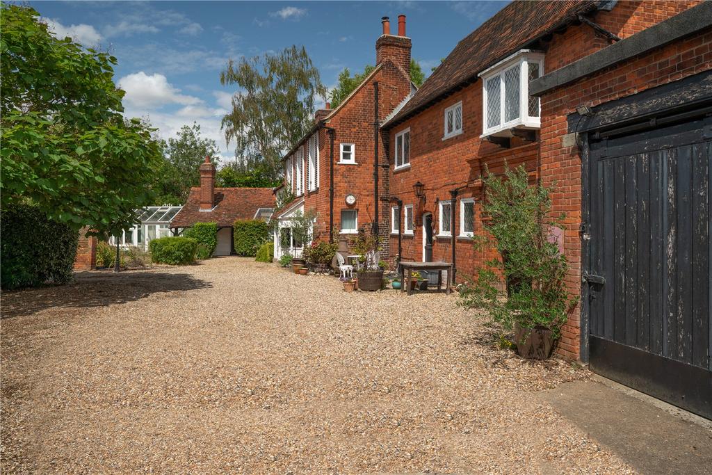 Driveway & Garage