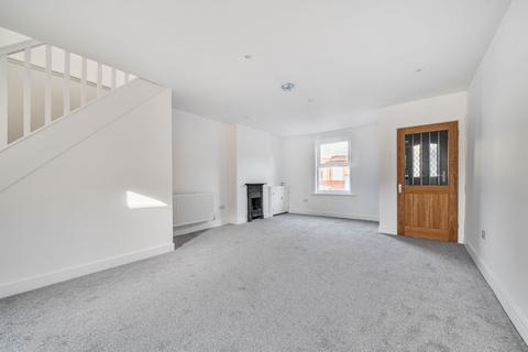 3 bedroom end of terrace house for sale, Woodnesborough Road, Sandwich