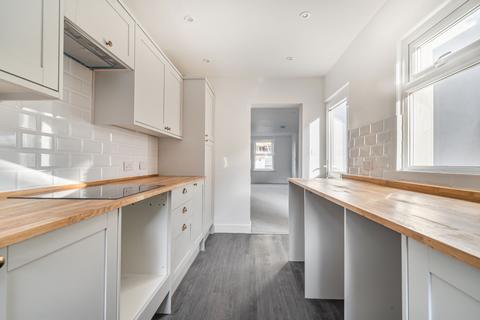 3 bedroom end of terrace house for sale, Woodnesborough Road, Sandwich