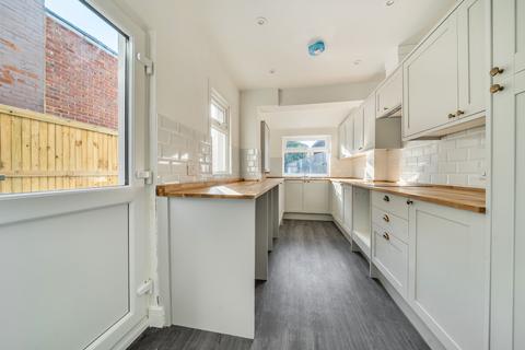 3 bedroom end of terrace house for sale, Woodnesborough Road, Sandwich