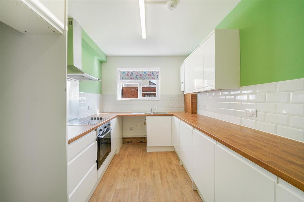 2 Circle Court, Harrowdene Road - q Dz KZln Flkz PBCk C
