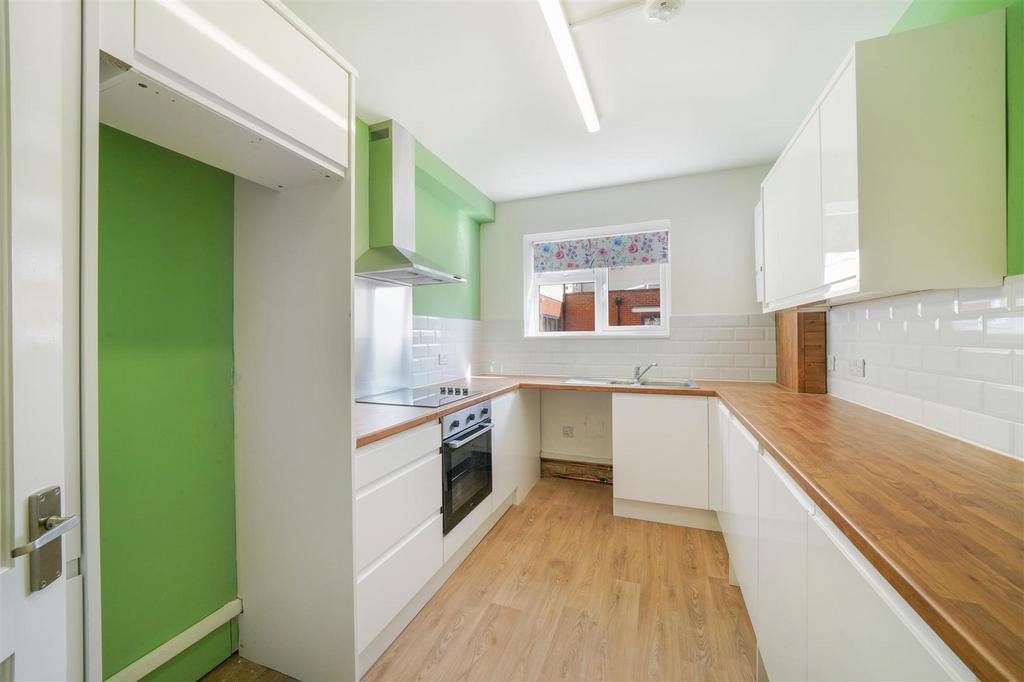 2 Circle Court, Harrowdene Road - Mfgu Ftuir Wy1cf Ph