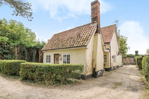 3 bedroom detached house for sale, Middlewood Green, Stowmarket, Suffolk, IP14