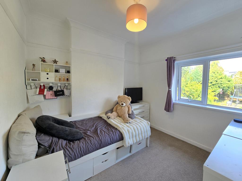 Bedroom2