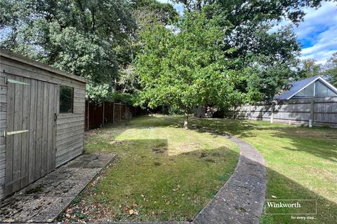 3 bedroom bungalow for sale, Rothesay Drive, Highcliffe, Christchurch, BH23