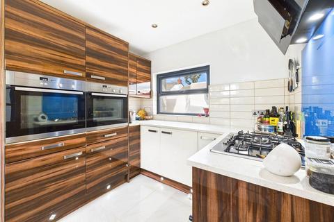 11 West Lane, Delabole, PL33 9AY