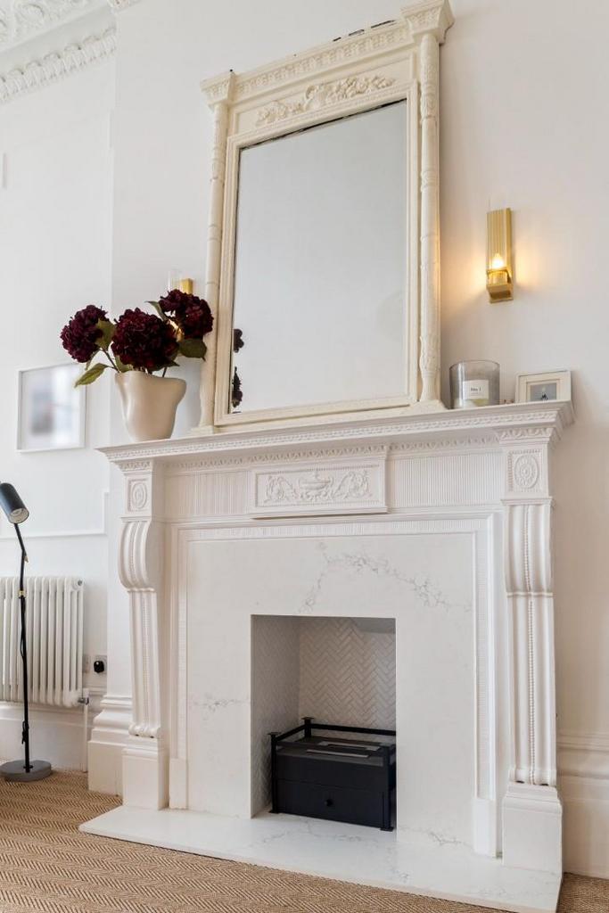 Brunswick Terrace, 42 Flat 6-008.JPG