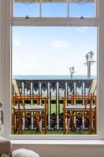 2 bedroom apartment for sale, Brunswick Terrace, Hove