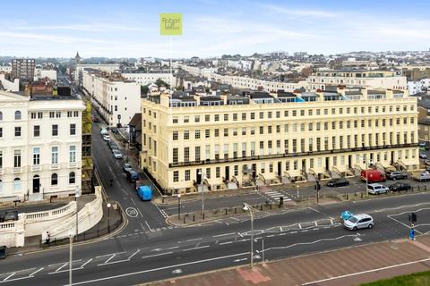 2 bedroom apartment for sale, Brunswick Terrace, Hove