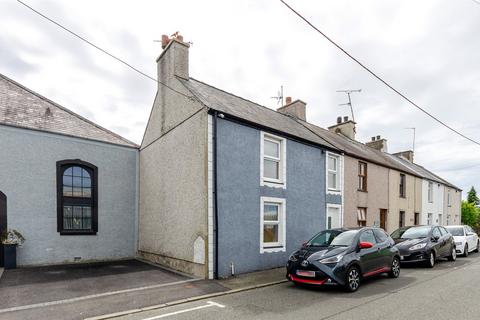 3 bedroom end of terrace house for sale, Field Street, Valley, Holyhead, Isle of Anglesey, LL65