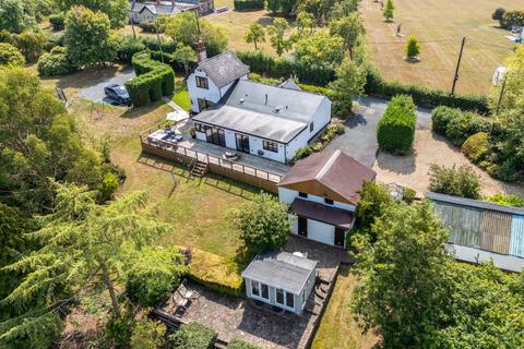 3 bedroom detached house for sale, Woodland Road, Dodford, Bromsgrove, Worcestershire, B61