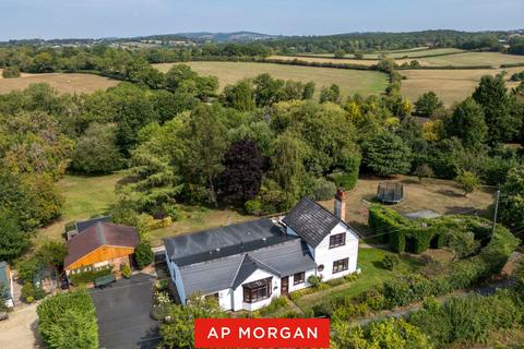 3 bedroom detached house for sale, Woodland Road, Dodford, Bromsgrove, Worcestershire, B61