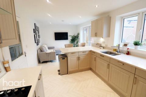 4 bedroom detached house for sale, Trefoil Way, Bristol