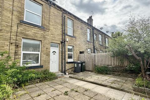 Station Road, Bradford BD14