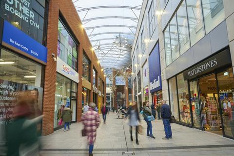 Property to rent, Market Square Mall High Wycombe HP11 2DQ