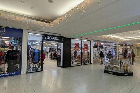 Property to rent, Market Square Mall High Wycombe HP11 2DQ