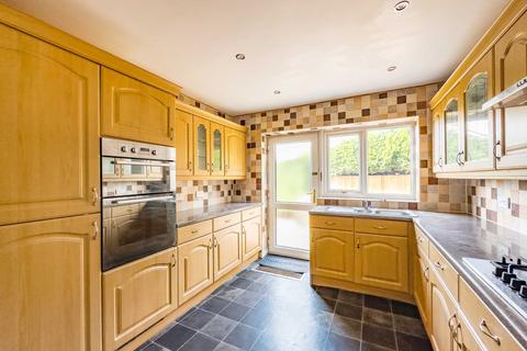5 bedroom detached house for sale, Birch Grove, Upper Batley