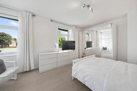 178 Maple Crescent, Leigh, WN7 5SW