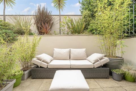 5 bedroom end of terrace house for sale, Falmouth