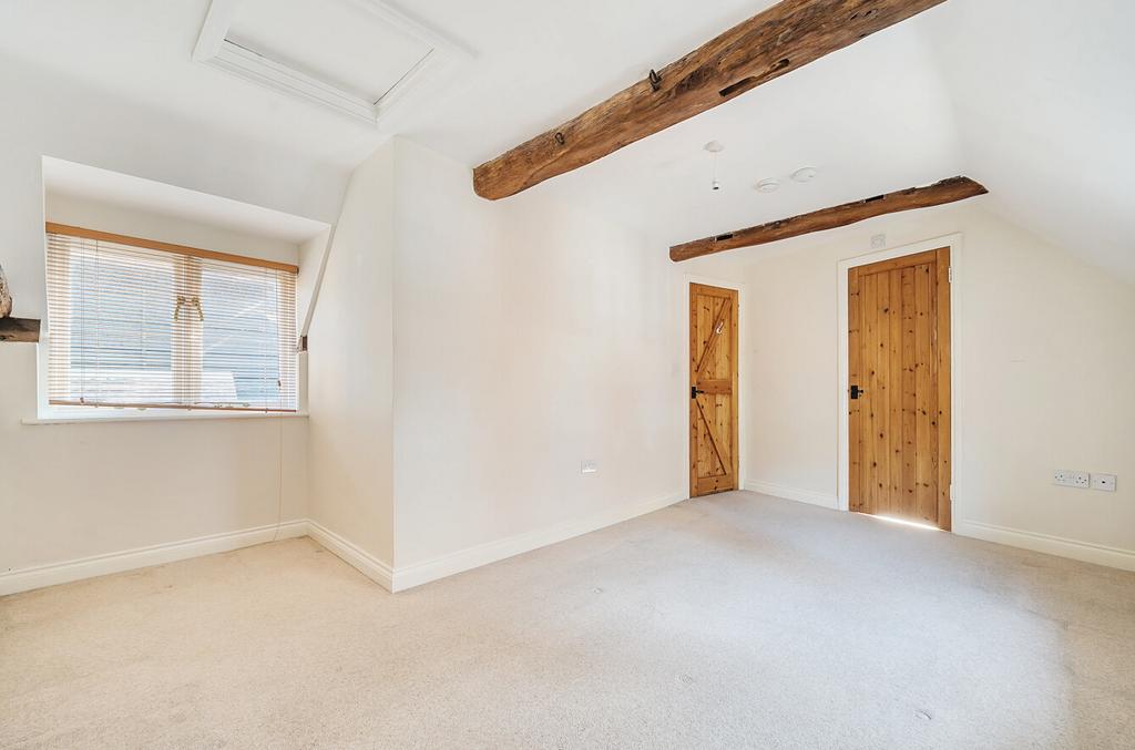 1330925-15-689b70...