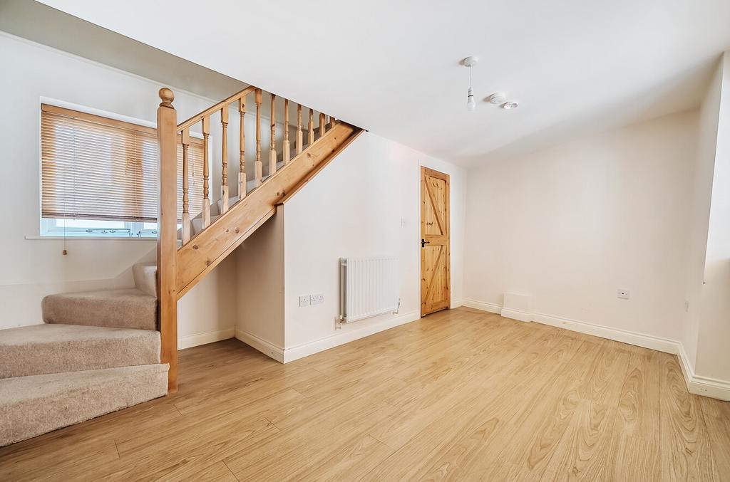 1330925-11-689b70...