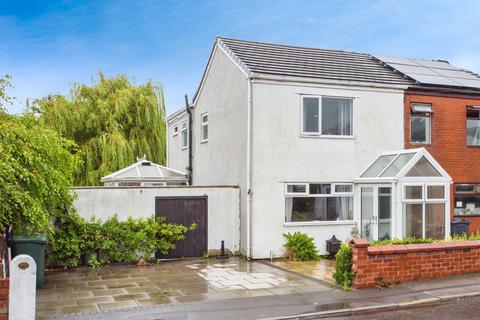 Bonds Lane, Southport PR9