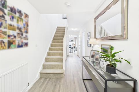 32 Oak View Road, Wadebridge, PL27 6FH