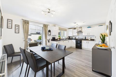 32 Oak View Road, Wadebridge, PL27 6FH