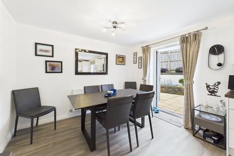 32 Oak View Road, Wadebridge, PL27 6FH