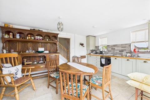 3 bedroom semi-detached house for sale, Springhill, Sandhurst, Gloucester, Gloucestershire, GL2