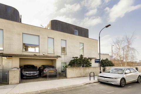 5 bedroom house for sale, Waldo Road, London NW10