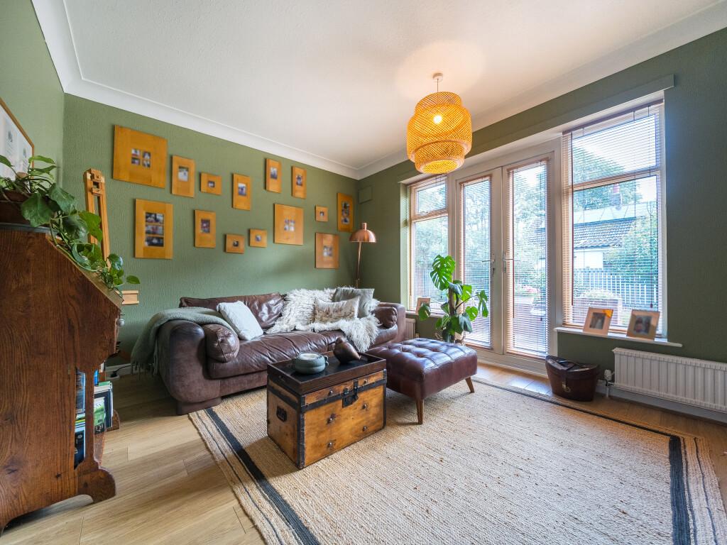 1330581-11-6891fb...