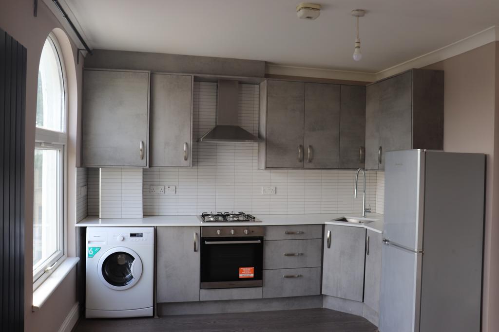 1 bedroom Flat for rent