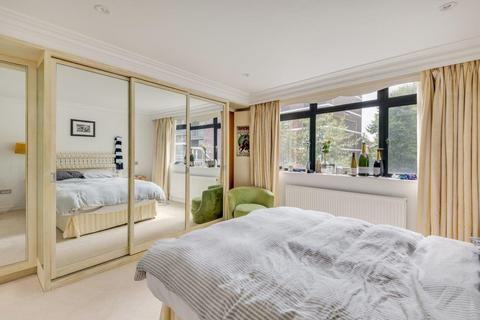 undefined, Ormonde Court, St. Edmunds Close, London, NW8