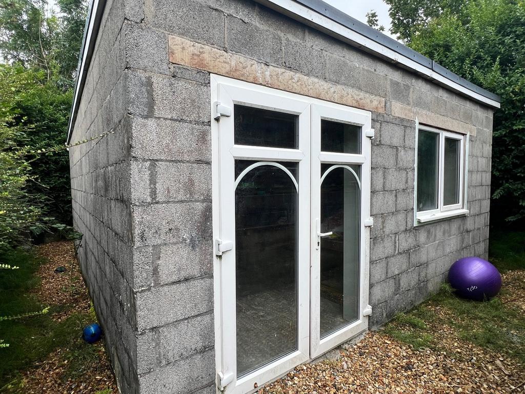 Garden room