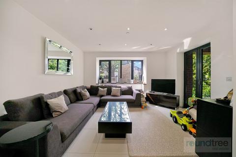 undefined, Ashley Lane, Hendon