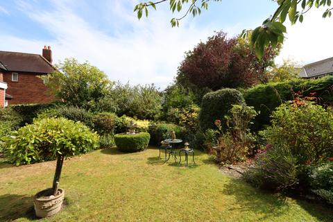 4 bedroom detached house for sale, Monkseaton Drive, Whitley Bay, Tyne and Wear, NE26 3DQ