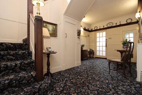 4 bedroom detached house for sale, Monkseaton Drive, Whitley Bay, Tyne and Wear, NE26 3DQ