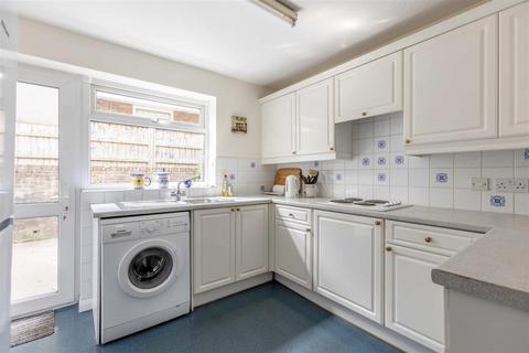 undefined, Hemwood Road, Windsor