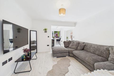 3 bedroom detached house for sale, Stainmore Avenue, Leicester LE19