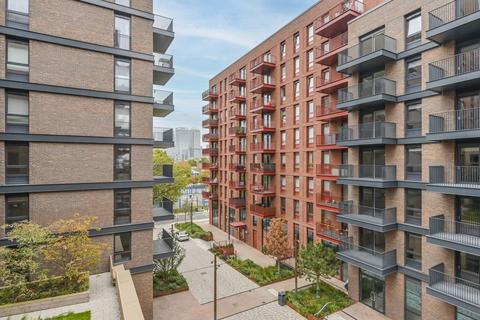 undefined, Heron Wharf, Poplar E14