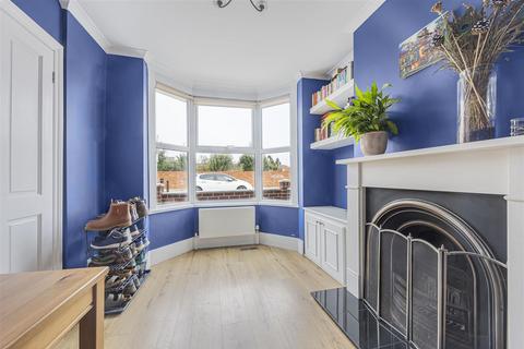 131 Queens Road, Caversham, Reading, RG4 8DN