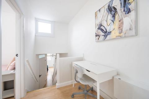 42b Ranelagh Road, London, NW10 4UR