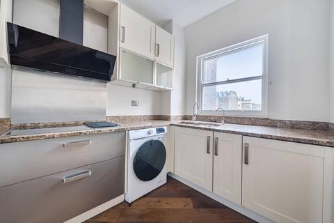 3 bedroom maisonette to rent, Queens Gate, South Kensington, London, SW7