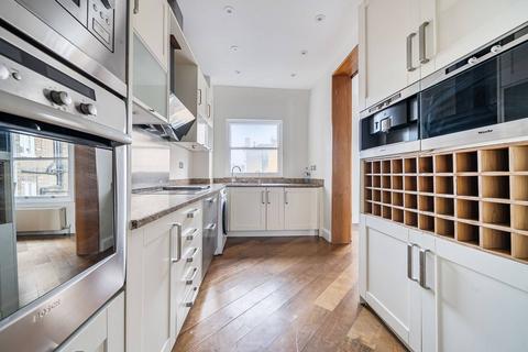 3 bedroom maisonette to rent, Queens Gate, South Kensington, London, SW7