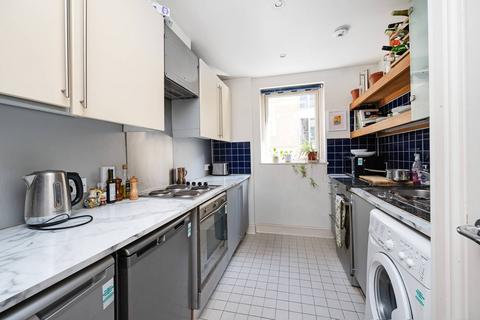 2 bedroom flat for sale, Cornell Building, Coke Street, Whitechapel, London, E1