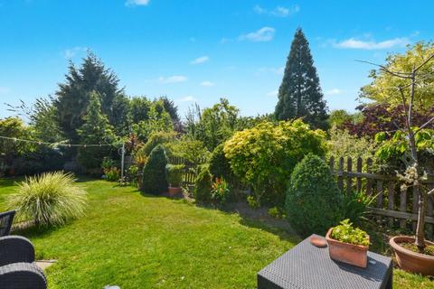 3 bedroom bungalow for sale, Pinders Grove, Wakefield, West Yorkshire