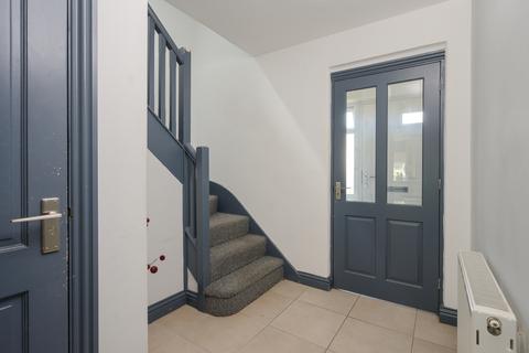 30 Toynbee Road, London, SW20 8SS