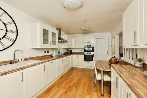 undefined, Manor Close, Sheffield S26