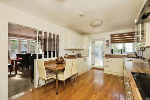 undefined, Manor Close, Sheffield S26